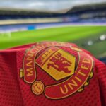 Manchester United seeks a new right back