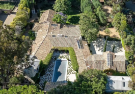 Ben Affleck Purchased L.A. home on the same day Jennifer Lopez's finalized sale of her N.Y.C. Condo