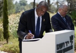 David Lammy arrives in India for talks on trade