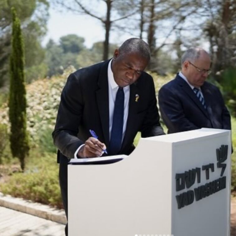 David Lammy arrives in India for talks on trade