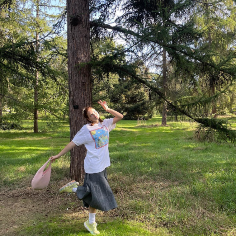 Buccaneers’ Kristine Froseth talks about fashion