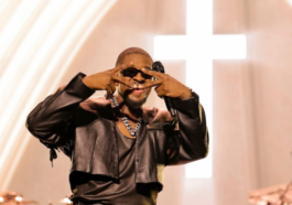 Usher postpones opening night of world tour