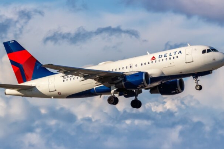 Delta's IT Meltdown: Microsoft & Crowd Strike Clash Over $500M Loss