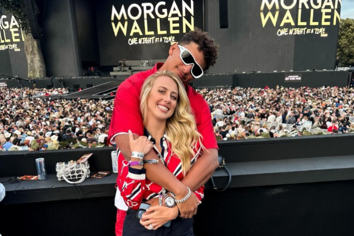 Brittany Mahomes Shares Photos From Her Birthday Dinner