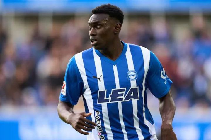 Chelsea working on a deal to recruit Samu Omorodion from Atletico Madrid