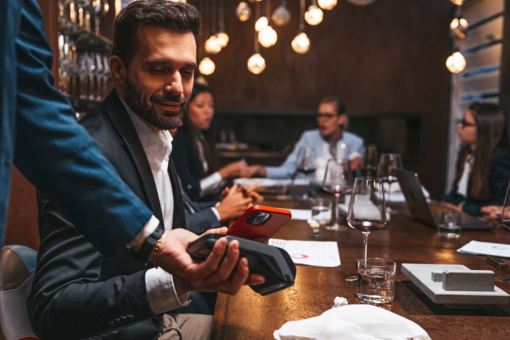 Restaurants Uncomfortable Due to FTC Junk Fee Crackdown