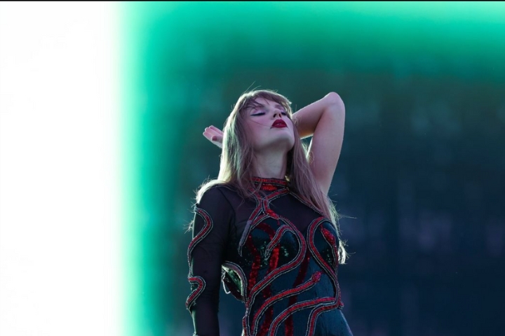 Taylor Swift Renames Song After Blocking Kanye West’s Album