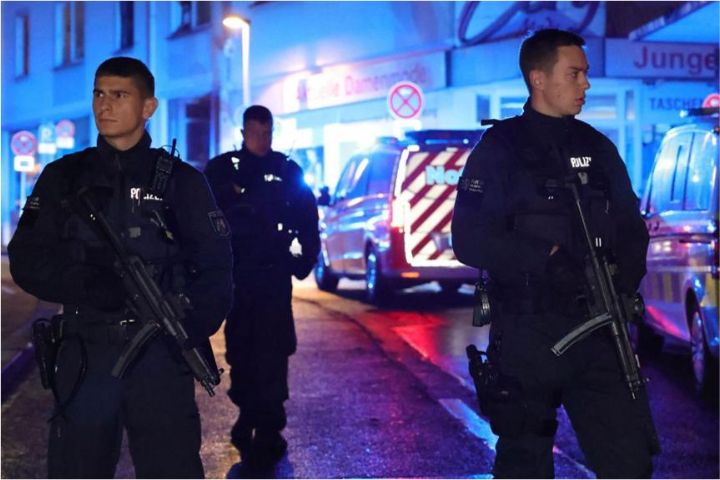 Germany Seeks Tips on Solingen Mass Stabbing