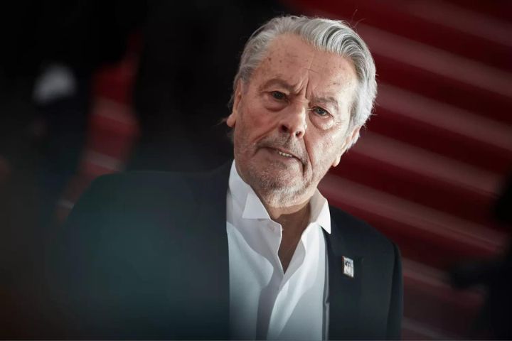 Actor Alain Delon dies at the age of 88