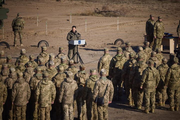 Ukrainian President Confirms Troops Engaged in Battles Inside Russia