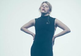 French Singer Zaho de Sagazan Shines at Paris 2024 Olympics Closing Ceremony