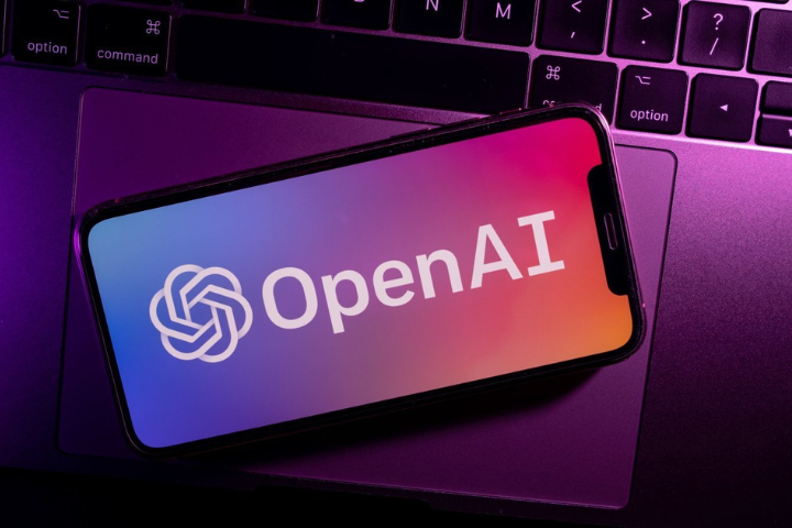 Hotshot,Free AI Video Tool Challenges OpenAI Sora.