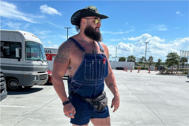 Braun Strowman Sends a Heartfelt Tribute To Bray Wyatt