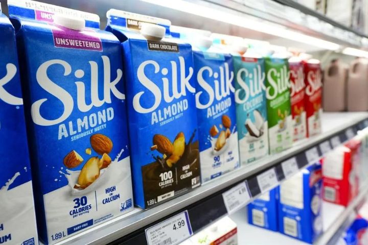 Silk Milk Products Are Recalled in Canada Because of Listeria Pollution