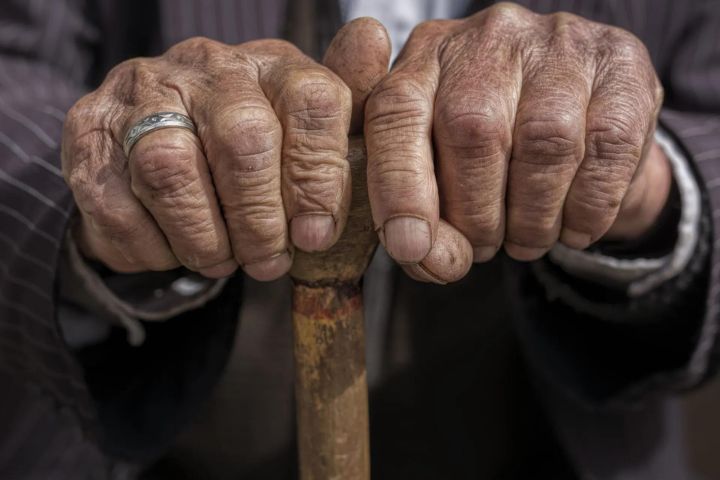 Big Aging Shifts in 40s and 60s Revealed