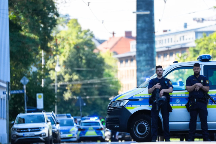 Munich police shot down a suspected individual