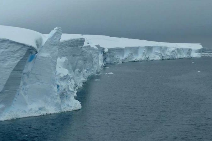 Antarctica's 'Doomsday Glacier' Nearing Faster Collapse