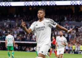 Mbappe Unfazed by Pressure of Succeeding Ronaldo