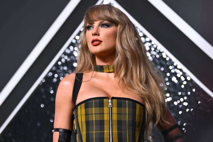 Taylor Swift Claims Video Of The Year At 2024 MTV VMAs