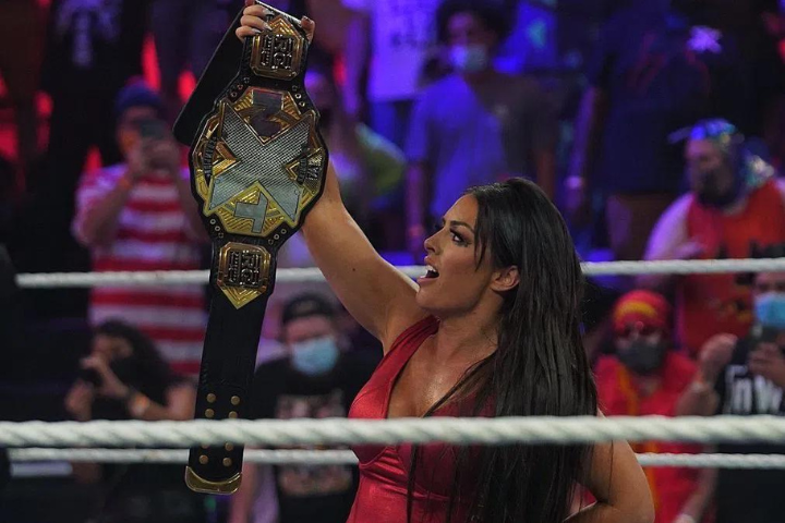 WWE Personalities react to a Former WWE Champions update