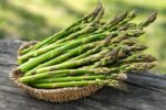 How to cook asparagus restaurant style