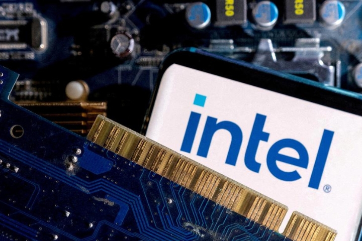 Qualcomm Eyes Intel in Potential Game Changing Deal