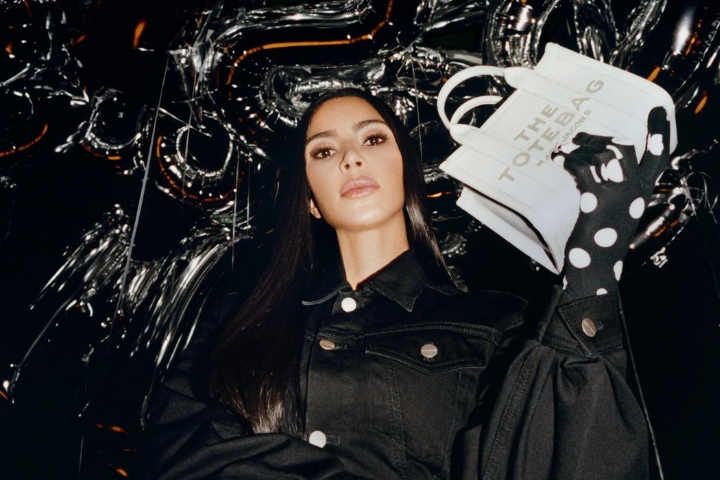 Kim Kardashian Ices Back in Leather Outfit