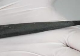 World's Oldest Eyeliner Discovered in Turkey!