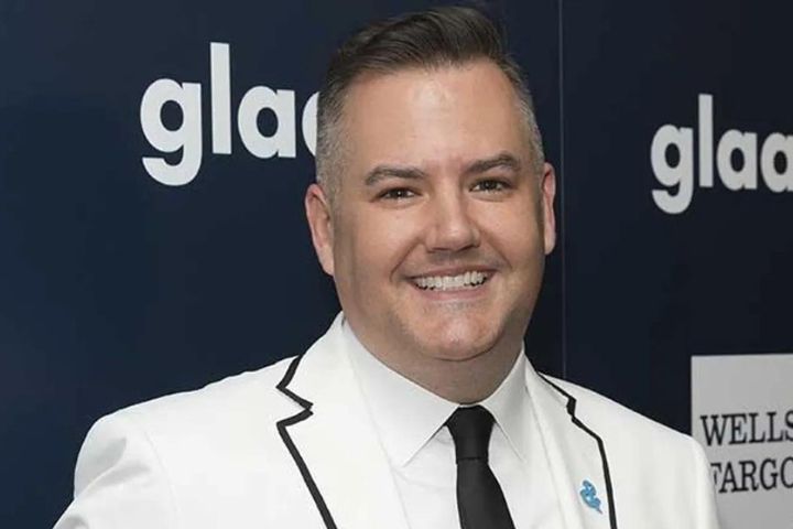 Ross Mathews 'Shocked' by His Love for Married Life - Exclusive Interview