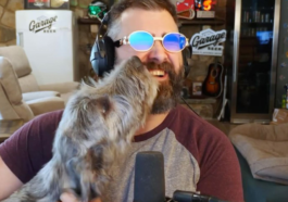 Jason Kelce introduces new family puppy, Nessie