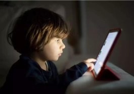 Sweden cuts screen time for kids and teens