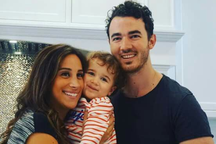 Kevin Jonas shared back to school video with daughters