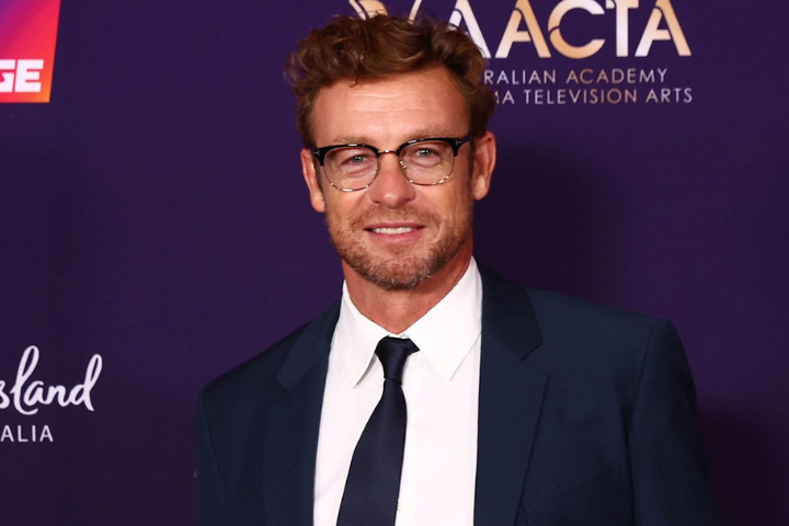 Simon Baker Pleads Guilty to DUI Charges
