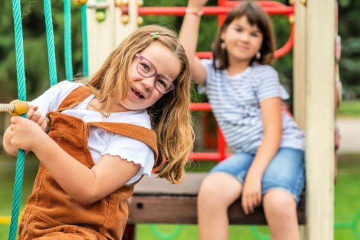 Fragrances May Trigger Early Puberty in Girls