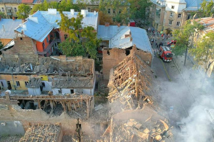 New Strikes In Ukraine causes 7 deaths in Lviv