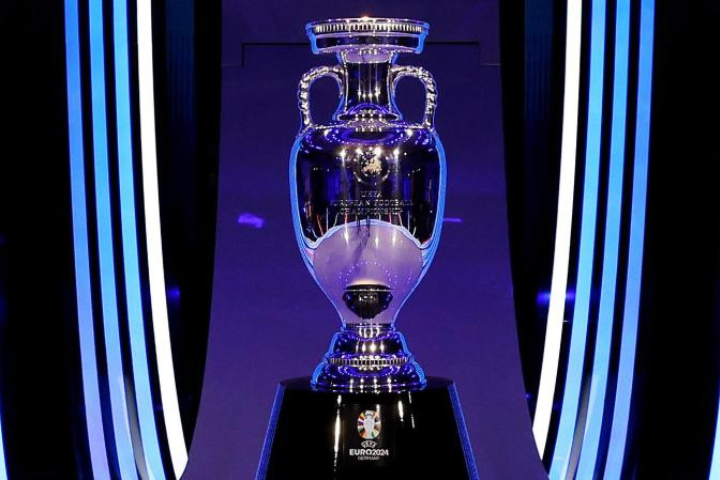 UEFA warns England and English clubs