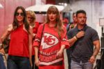 Taylor Swift Rocks Oversized Chiefs Tee to Support Boyfriend Travis Kelce