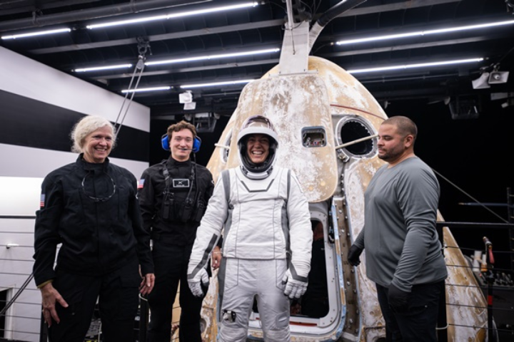 SpaceX's Polaris Dawn Mission Ends with Splashdown