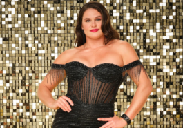 Ilona Maher’s Costume Mishap: Pink-Stained Hands on DWTS