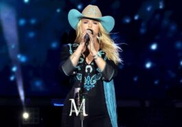 Miranda Lambert Reveals Her Fun Pre-Show Tradition