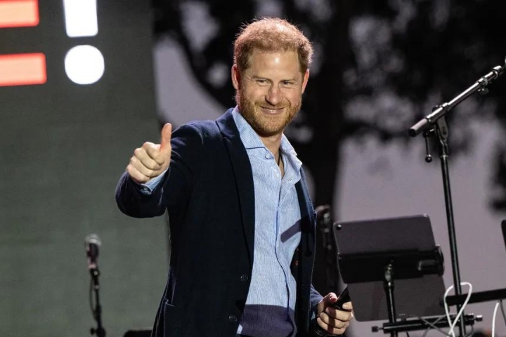 Prince Harry Honors Hero Pilot at One805LIVE