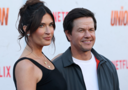 Mark Wahlberg Goes Nude in Fiji Vacation Photo