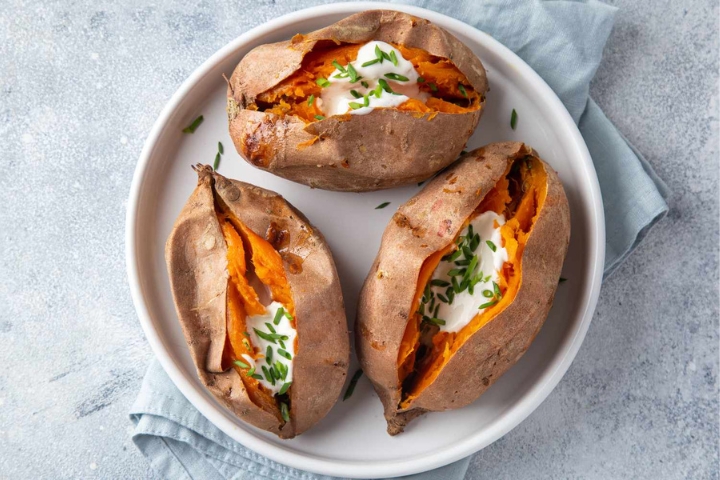 How to Bake Sweet Potatoes to Perfection