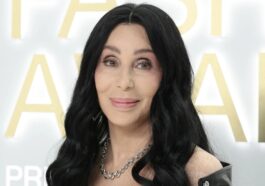 Cher's Blonde Hair, A Fall Beauty Statement You Can't Miss
