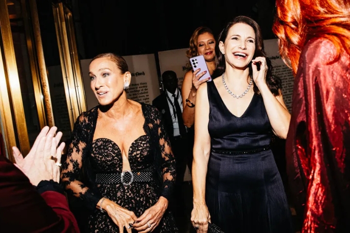 Sarah Jessica Parker Honored for Philanthropy at Golden Heart Awards