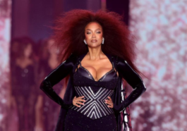 Tyra Banks Shines in 2024 Victoria's Secret Show