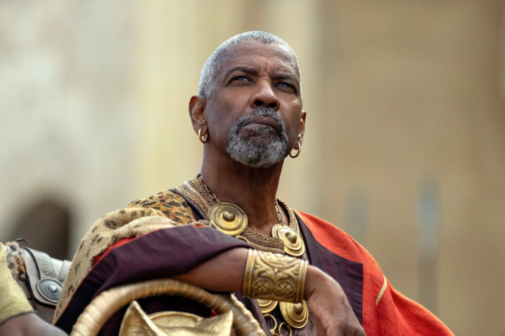 Denzel Washington Reveals Cut Kiss Scene in "Gladiator II"