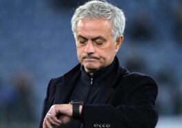 Mourinho's Wild Celebration and Rant Over Referee Decisions in Fenerbahce Win