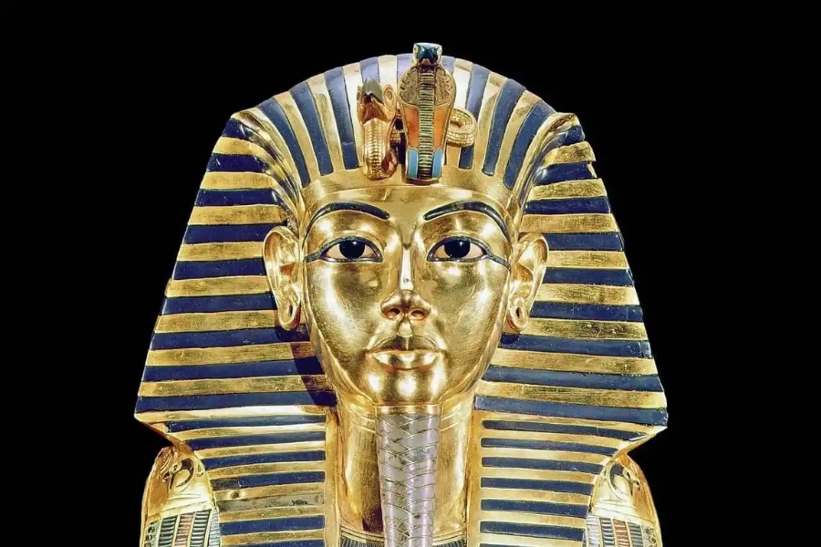 Was King Tutankhamun's Death Mask Made for Queen Nefertiti?