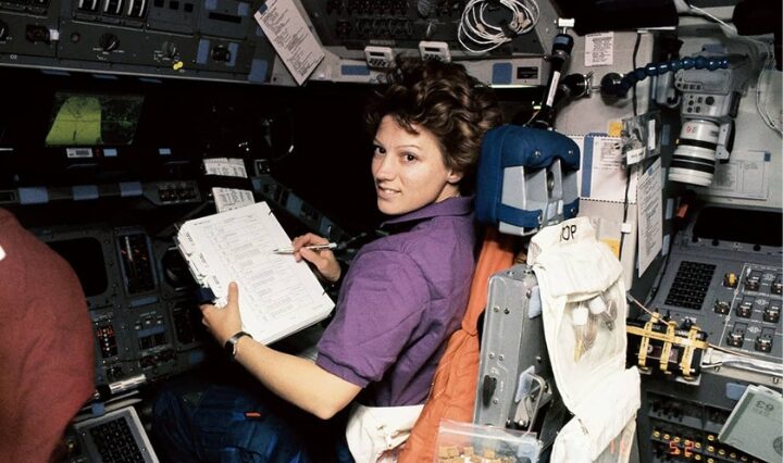 Eileen Collins: NASA’s Trailblazing Female Commander Reflects